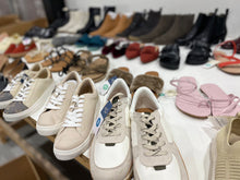 Cargar imagen en el visor de la galería, CALZADO - MUJER CALZADO TODA TEMPORADA - 50 PARES