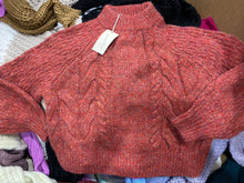 Cargar imagen en el visor de la galería, SWEATER MUJER INVIERNO TGT - 50 PIEZAS