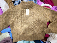 Cargar imagen en el visor de la galería, SWEATER MUJER INVIERNO TGT - 50 PIEZAS